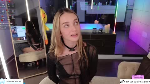 Snapshot of oooops__ chatting on January 2025 10:17:02 PM Eva online show from January 2025 10:17:02 PM