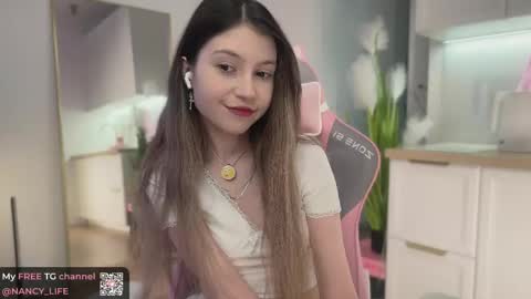 Nancy online show from April 2026 07:22:01 PM