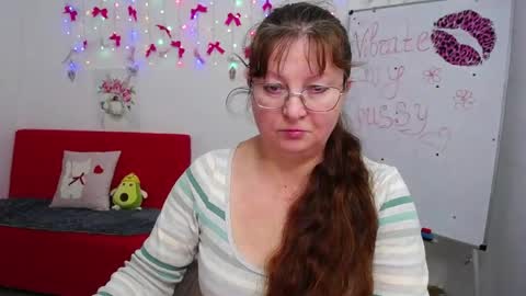 Vanessa online show from May 2026 05:01:02 AM