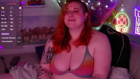 Snapshot of opalreigning chatting on May 2026 08:19:01 AM Opal online show from May 2026 08:19:01 AM