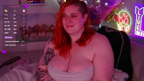 Snapshot of opalreigning chatting on May 2026 08:21:02 AM Opal online show from May 2026 08:21:02 AM