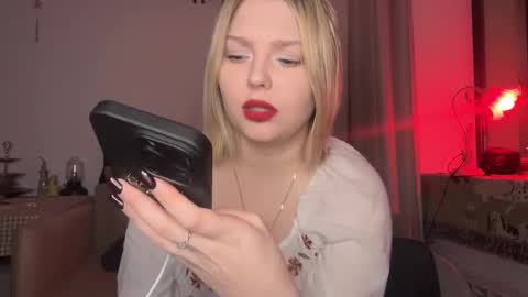 Snapshot of opheliaritz chatting on January 2026 07:04:02 PM Ophelia online show from January 2026 07:04:02 PM