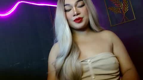 Snapshot of organic_amihan2009 chatting on December 2025 03:27:02 AM anura online show from December 2025 03:27:02 AM