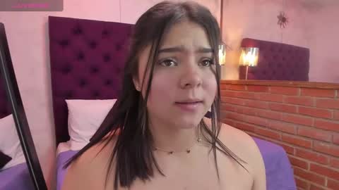 Miss Guzman  online show from December 2024 03:32:02 PM