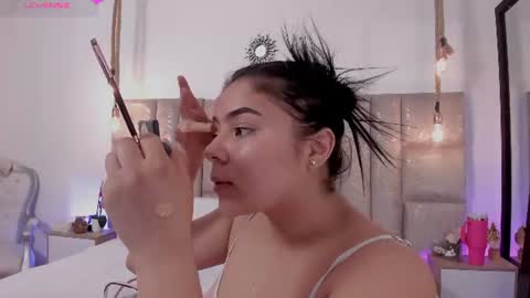 Snapshot of oriana_guzman chatting on July 2026 11:29:02 PM Miss Guzman online show from July 2026 11:29:02 PM