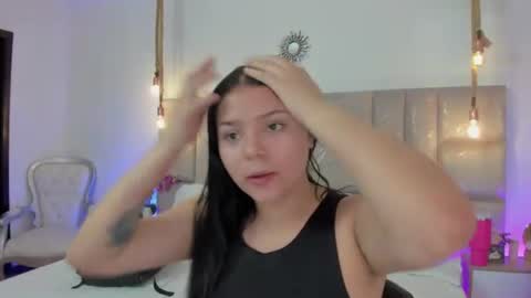 Snapshot of oriana_guzman chatting on July 2026 10:46:02 PM Miss Guzman online show from July 2026 10:46:02 PM