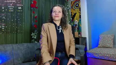 Snapshot of oriana_thomson2 chatting on January 2026 11:01:02 AM Oriana online show from January 2026 11:01:02 AM
