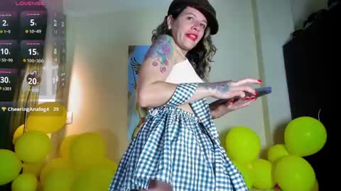 Oriana online show from May 2026 04:07:02 AM