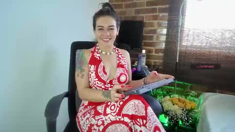Oriana online show from June 2026 06:32:02 PM