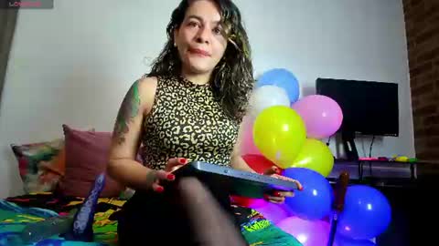 Oriana online show from July 2026 11:00:01 PM