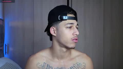 Orionblaze 69  online show from October 2025 10:50:01 AM