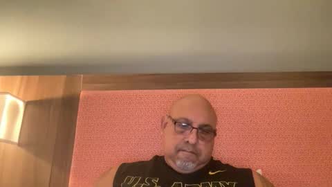 Snapshot of orlandoflsoldier chatting on November 2025 11:04:02 PM orlandoflsoldier online show from November 2025 11:04:02 PM