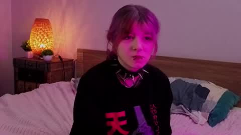 Ashley online show from September 2025 05:59:02 PM