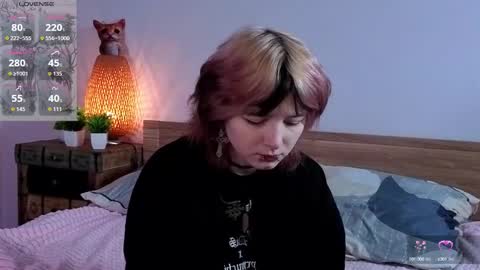 Ashley online show from October 2025 05:46:02 PM