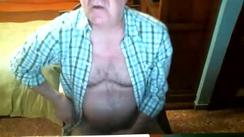 Oscar online show from December 2024 05:21:02 PM