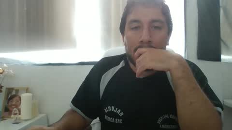 Snapshot of oscaryn_martell chatting on November 2025 02:41:01 PM oscaryn_martell online show from November 2025 02:41:01 PM