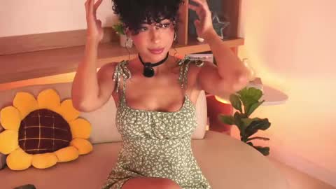 Snapshot of oshun_25 chatting on May 2026 12:45:02 PM Oshun online show from May 2026 12:45:02 PM