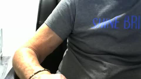 Ossi online show from February 2026 01:46:02 AM