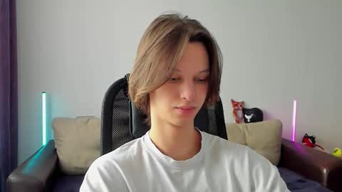 Ostin online show from March 2026 07:26:01 AM