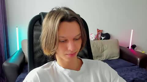 Ostin online show from April 2026 09:46:02 AM