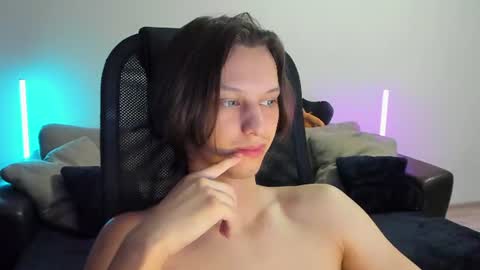 Ostin online show from July 2026 06:28:01 PM
