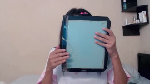 RACHEL CHOW online show from November 2025 07:08:02 AM