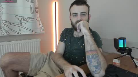 Otis online show from December 2024 11:28:02 PM