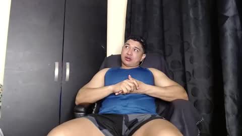 Snapshot of otto_stud chatting on October 2025 04:01:02 AM otto_stud online show from October 2025 04:01:02 AM