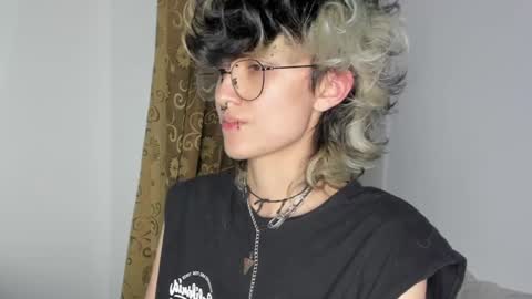 Snapshot of ottoyan_ chatting on January 2025 05:49:01 AM Otto 3 online show from January 2025 05:49:01 AM