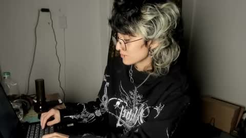 Snapshot of ottoyan_ chatting on March 2025 05:57:01 AM Otto 3 online show from March 2025 05:57:01 AM