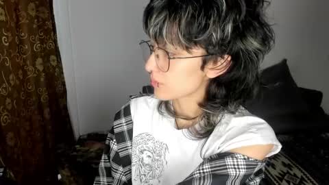 Snapshot of ottoyan_ chatting on September 2025 09:27:01 PM Otto 3 online show from September 2025 09:27:01 PM