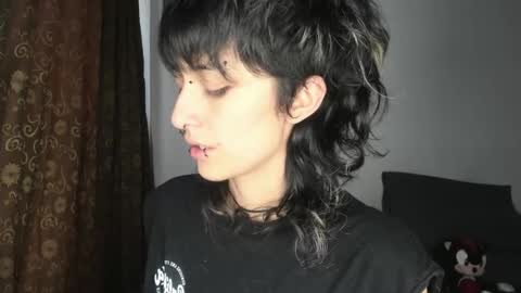 Snapshot of ottoyan_ chatting on November 2025 05:46:01 PM Otto 3 online show from November 2025 05:46:01 PM