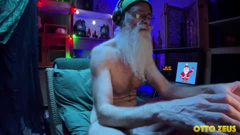 Otto Zeus online show from December 2024 02:19:02 PM