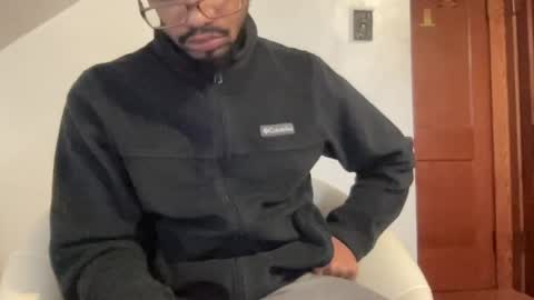 outofhisleague_ online show from May 2026 04:34:01 PM