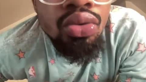 outofhisleague_ online show from July 2026 03:17:01 PM