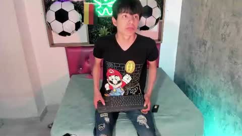 alex online show from July 2026 12:10:01 PM