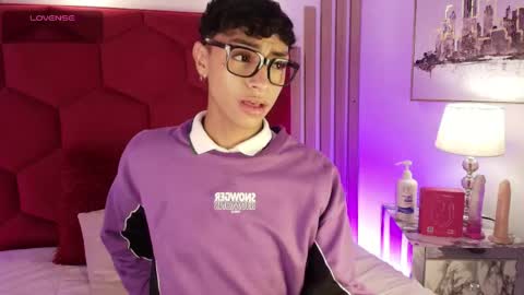 Owen online show from May 2026 02:40:01 AM