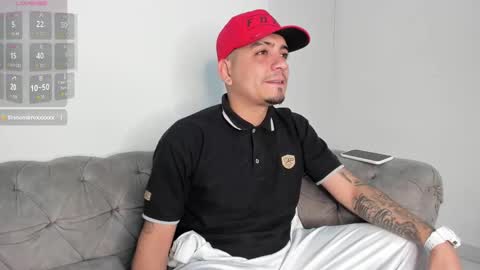 O W E N - S T O N E online show from September 2025 04:05:01 AM