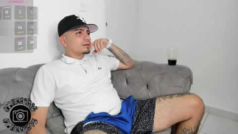 O W E N - S T O N E online show from October 2025 03:50:02 AM