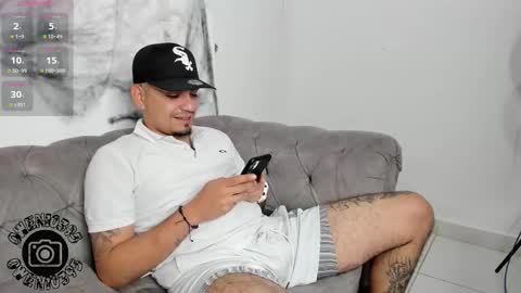 O W E N - S T O N E online show from October 2025 04:23:02 AM