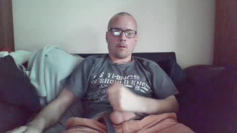ownerofdogs online show from June 2026 06:50:01 PM