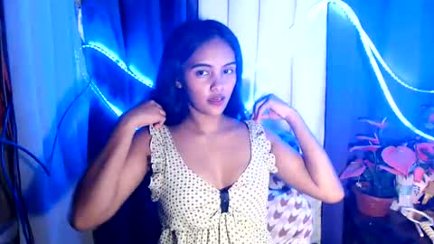 oxana_wetpussy online show from July 2026 06:38:02 AM