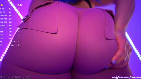 Snapshot of oxlemon chatting on March 2025 04:02:02 AM oxlemon online show from March 2025 04:02:02 AM