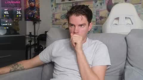 Mike online show from December 2025 12:25:02 PM