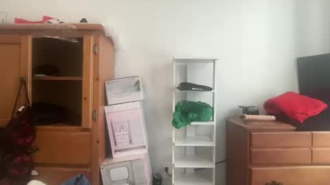 oxovickyoxo online show from February 2026 05:36:02 PM