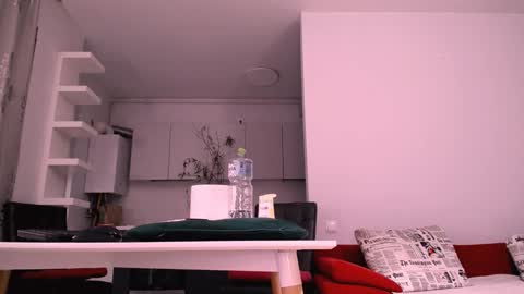 OXY online show from December 2024 07:35:01 AM