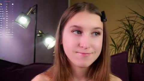 Caroline or just Lina online show from September 2025 01:07:01 AM