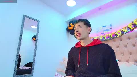 Dany Ozorio online show from November 2025 03:42:02 AM