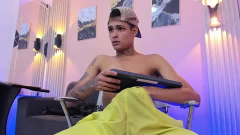 ozuna_hot_ online show from July 2026 09:13:01 PM