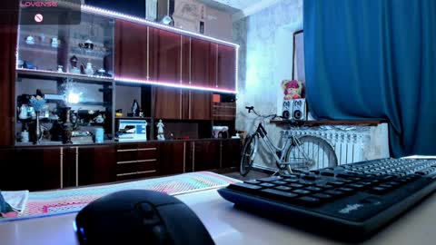 Ella online show from January 2025 02:37:01 PM